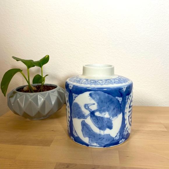 Vintage Blue & White Chinese Porcelain Tea Caddy - Picture 3 of 5